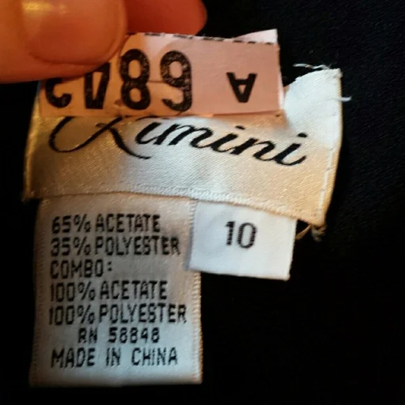 Rimini • Sexy Black Side Slit Vintage Evening Gown - Picture 4 of 16